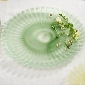 TERRAIN/ANTHROPOLOGIE Green Glass Scallop Plate, Large